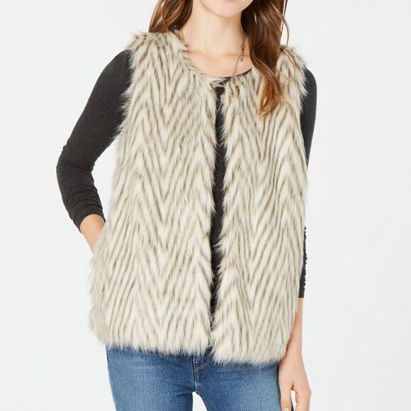 Say What? Juniors Faux Fur Vest Size X-Large - Picture 1 of 2